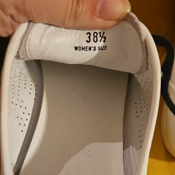 Hogan White Sneakers with Black Laces - Picture 5 of 8